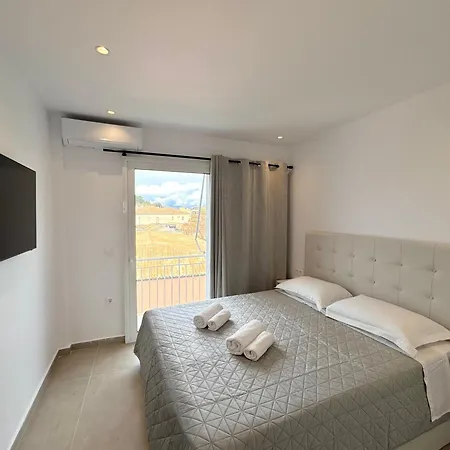 Casa Bianca Corfu Town * Corfu (city)