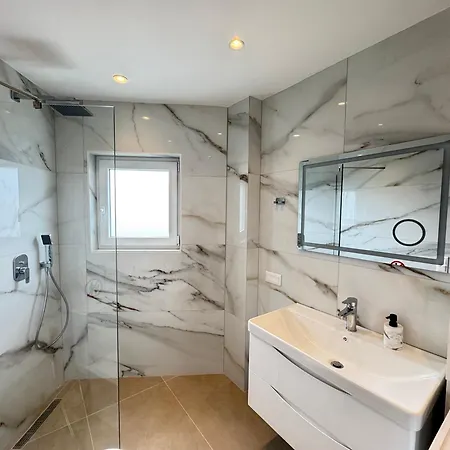 Casa Bianca Corfu Town *